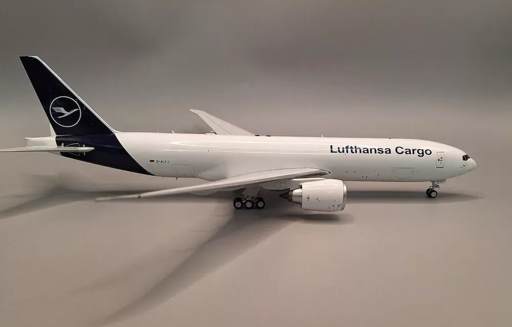 JFOX MODELS B777-F LUFTHANSA CARGO REG: D-ALFJ
