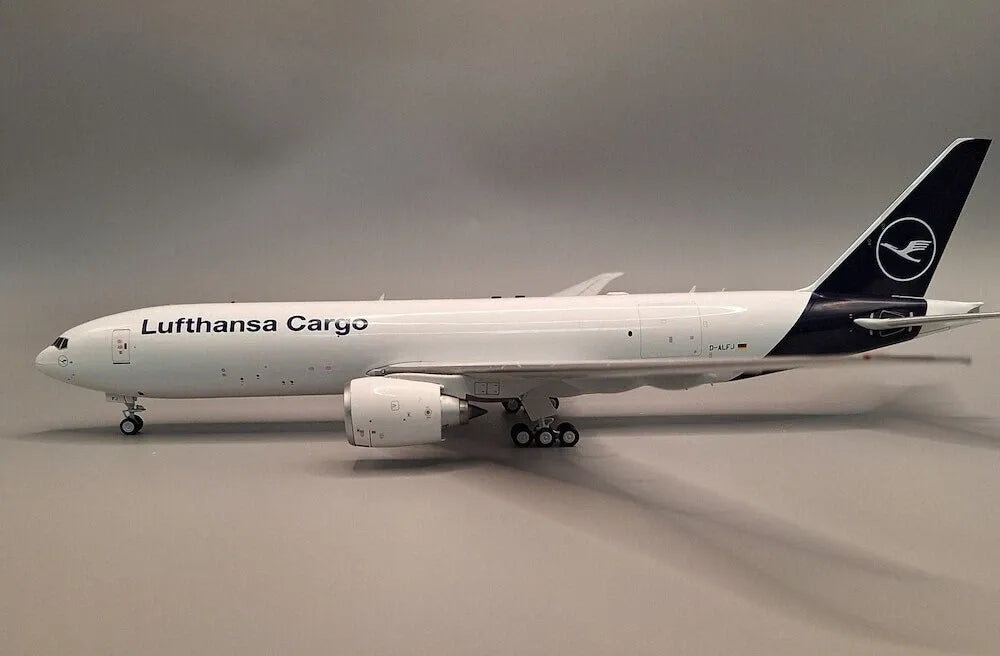 JFOX MODELS B777-F LUFTHANSA CARGO REG: D-ALFJ