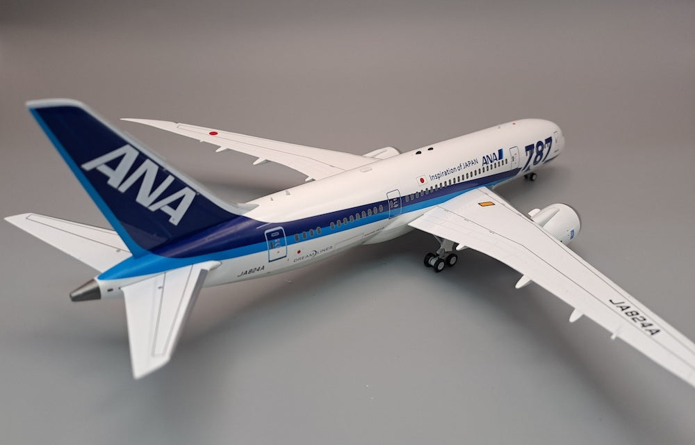 JFOX B787-8 ANA REG: JA824A WITH STAND