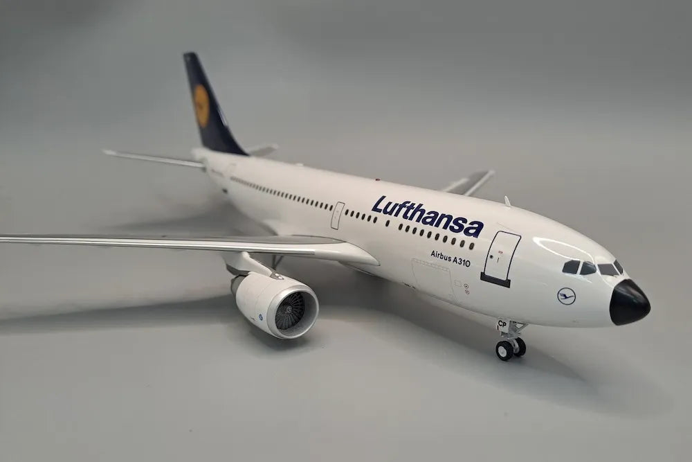 JFOX A310-203 LUFTHANSA REG: D-AICP
