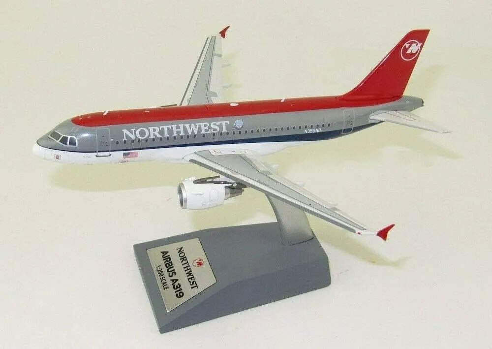 JFOX NORTHWEST AIRLINES A319-114 REG: N359NB