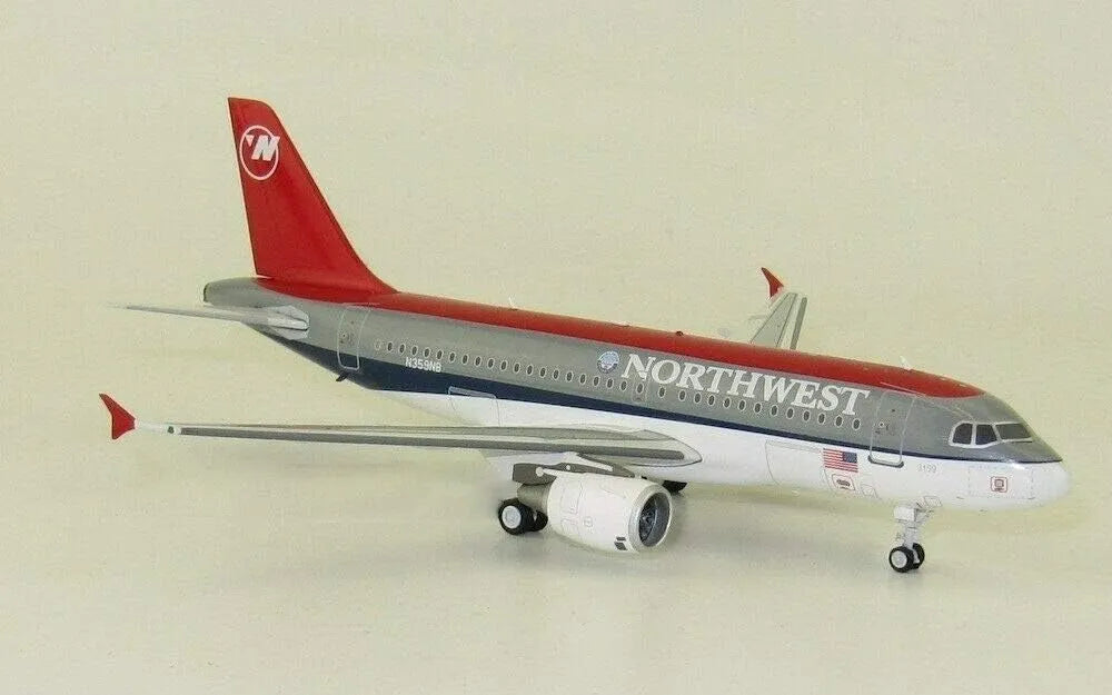 JFOX NORTHWEST AIRLINES A319-114 REG: N359NB