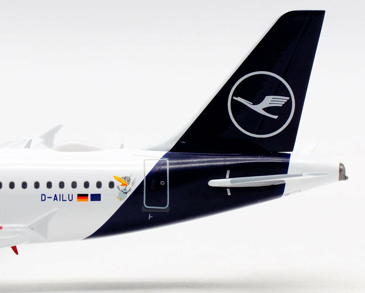 JFOX LUFTHANSA AIRBUS A319-114 REG: D-AILU