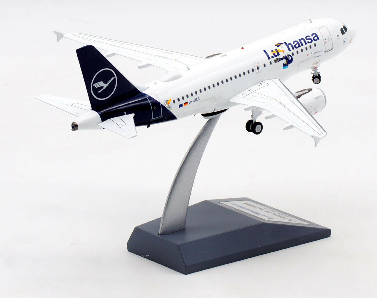 JFOX LUFTHANSA AIRBUS A319-114 REG: D-AILU