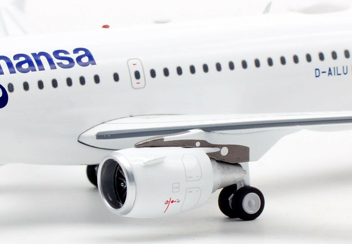 JFOX LUFTHANSA AIRBUS A319-114 REG: D-AILU