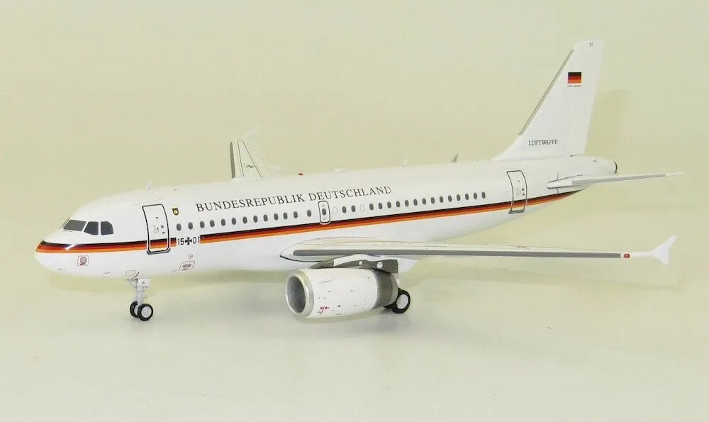 JFOX A319-133(CJ) GERMAN AIR FORCE REG: 15+01