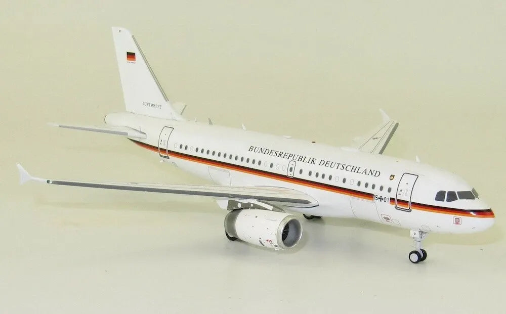 JFOX A319-133(CJ) GERMAN AIR FORCE REG: 15+01
