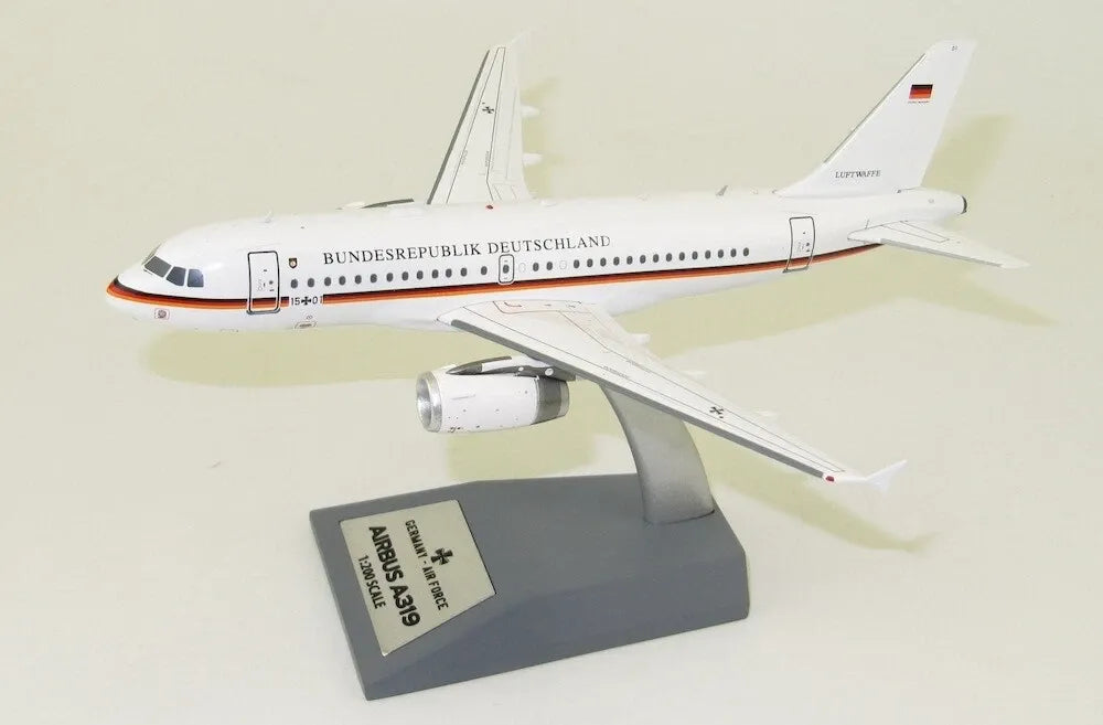 JFOX A319-133(CJ) GERMAN AIR FORCE REG: 15+01