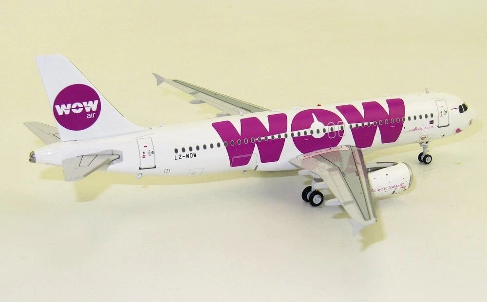 JFOX WOW AIR AIRBUS A320-232 REG: LZ-WOW