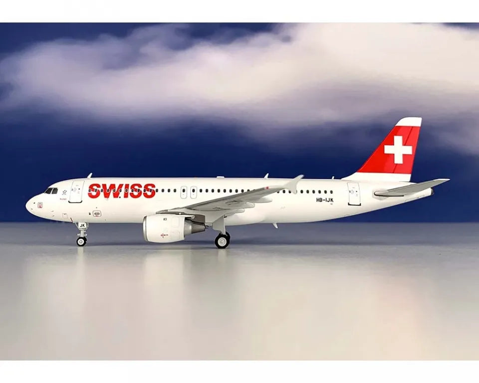 JFOX SWISS INTERNATIONAL AIRLINES A320-214 REG: HB-IJK