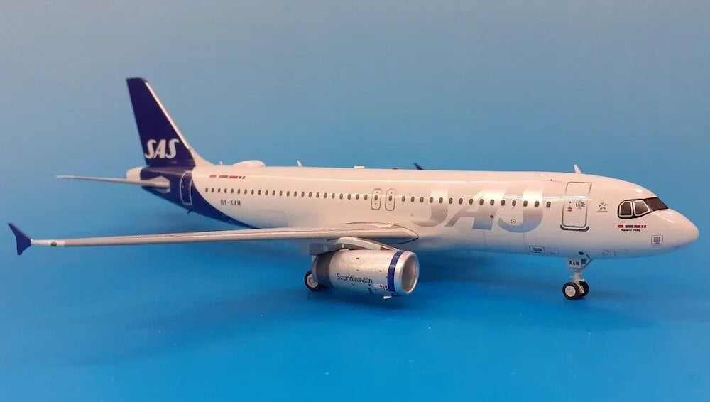 JFOX A320-232 SCANDINAVIAN AIRLINES REG: OY-KAM