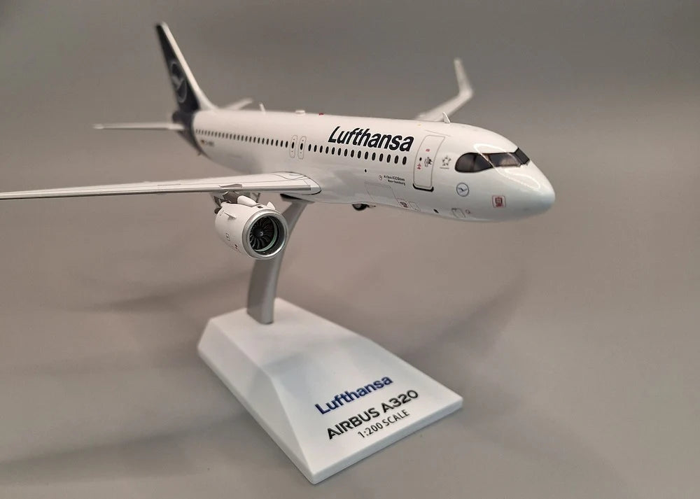 JFOX A320-271N LUFTHANSA REG: D-AINX