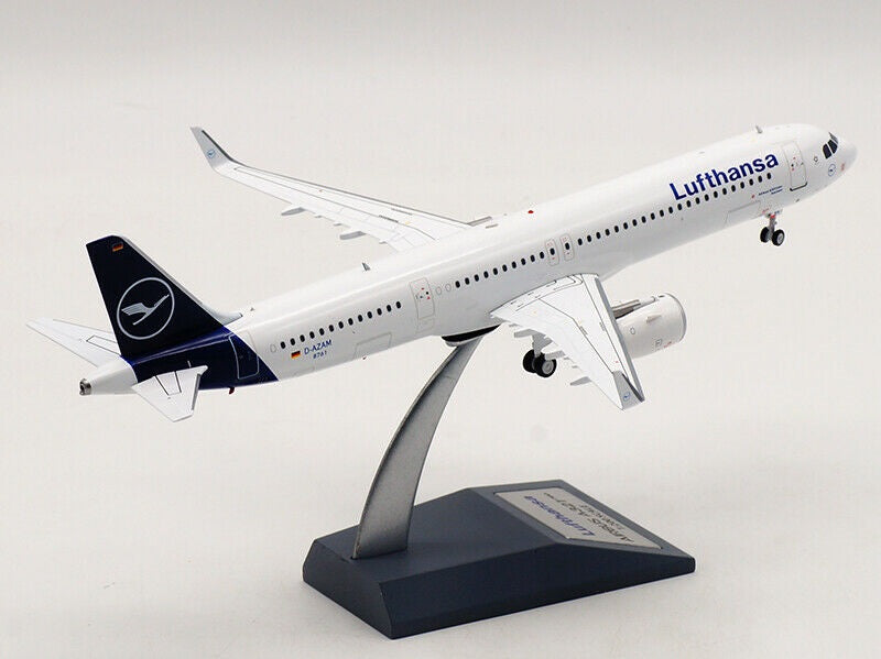 JFOX A321NEO LUFTHANSA REG: D-AZAM