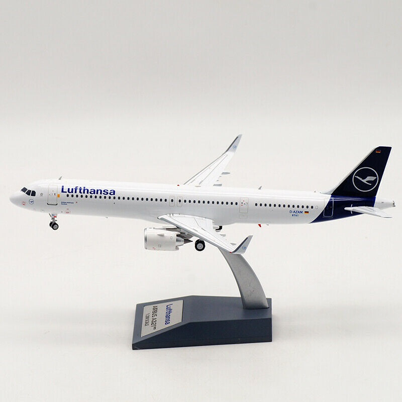 JFOX A321NEO LUFTHANSA REG: D-AZAM