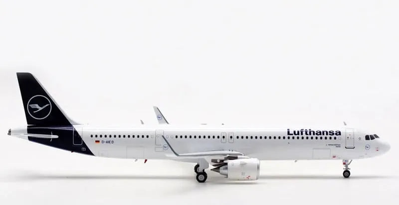 JFOX AIRBUS A321-271N LUFTHANSA REG: D-AIED