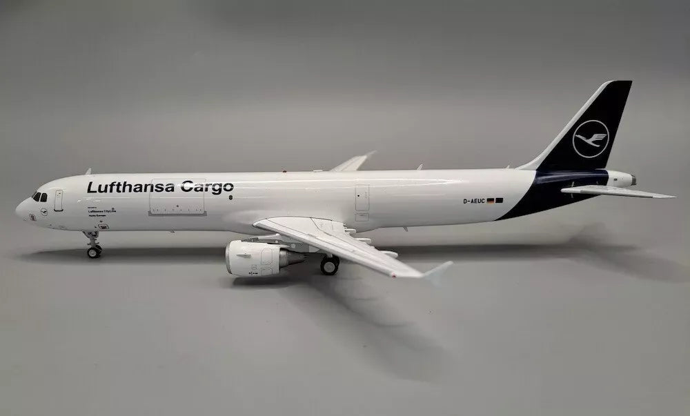 JFOX A321-211 (P2F) LUFTHANSA CARGO (LUFTHANSA CITYLINE) REG: D-AEUC