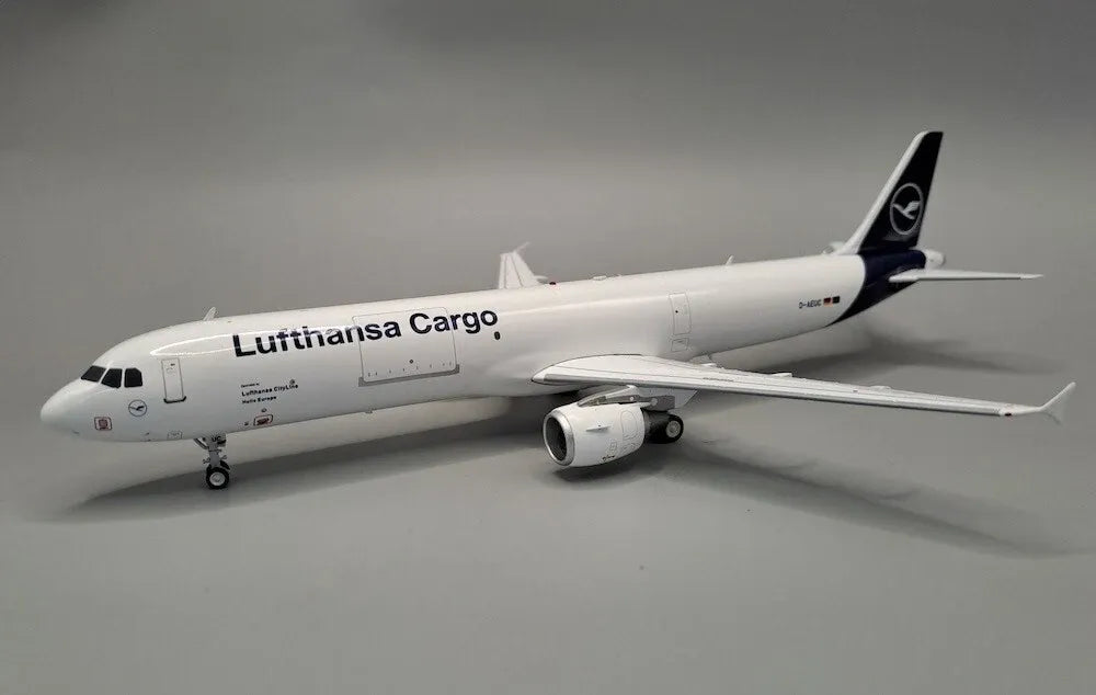 JFOX A321-211 (P2F) LUFTHANSA CARGO (LUFTHANSA CITYLINE) REG: D-AEUC