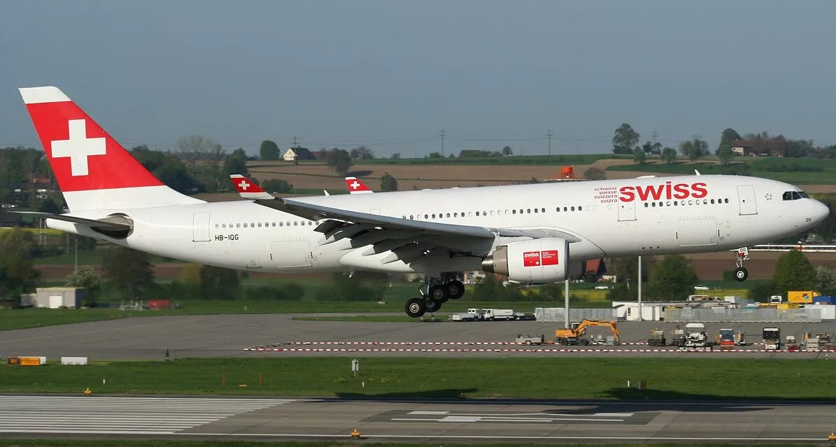 JFOX SWISS INTERNATIONAL AIRLINES A330-223 REG: HB-IQG