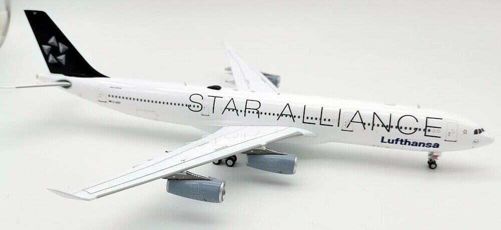 JFOX A340-313 LUFTHANSA "STAR ALLIANCE" REG: D-AIGP