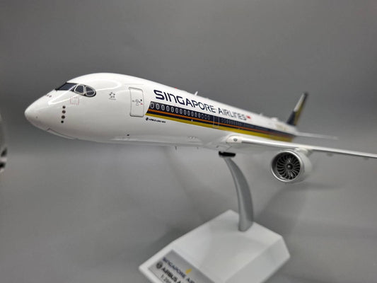 JFOX A350-941 SINGAPORE AIRLINES "10000TH AIRBUS" REG: 9V-SMF