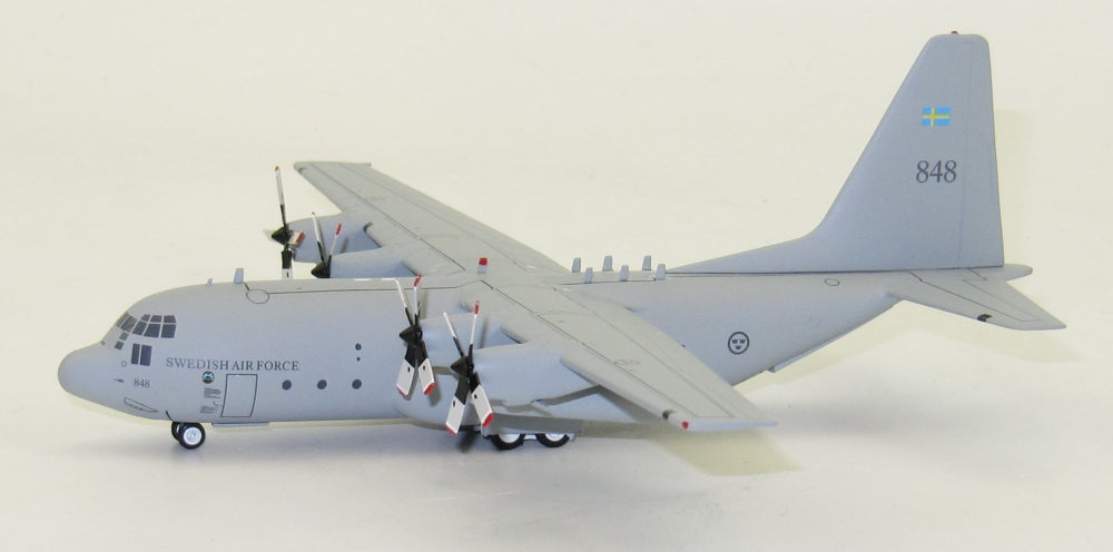 JFOX LOCKHEED TP84 HERCULES (C-130) SWEDISH AIR FORCE REG: 84008