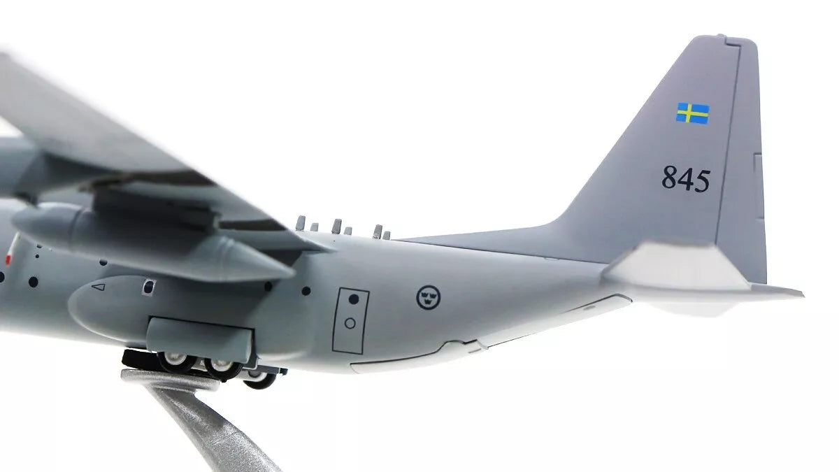 JFOX SWEDISH AIR FORCE LOCKHEED TP84 HERCULES 84005