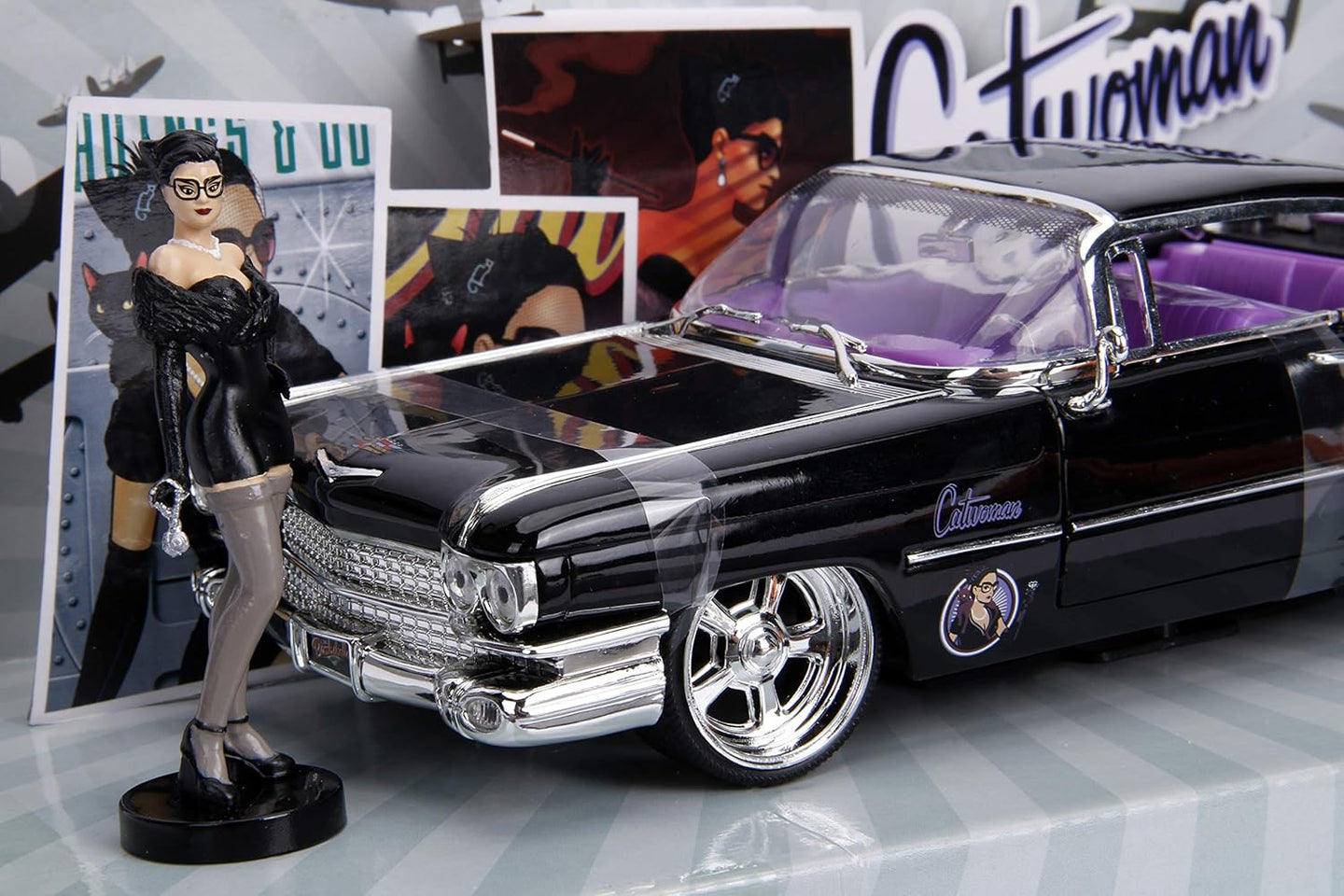 JADA 1959 CADILLAC COUPE DEVILLE WITH FIGURE