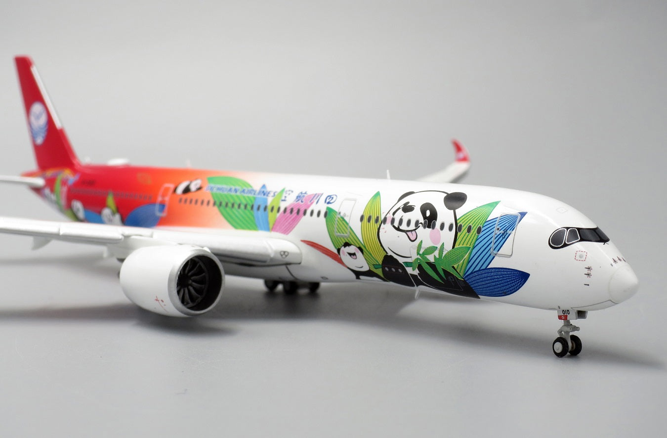 JC WINGS A350-900XWB SICHUAN AIRLINES "PANDA LIVERY" (FLAPS DOWN) REG: B-301D