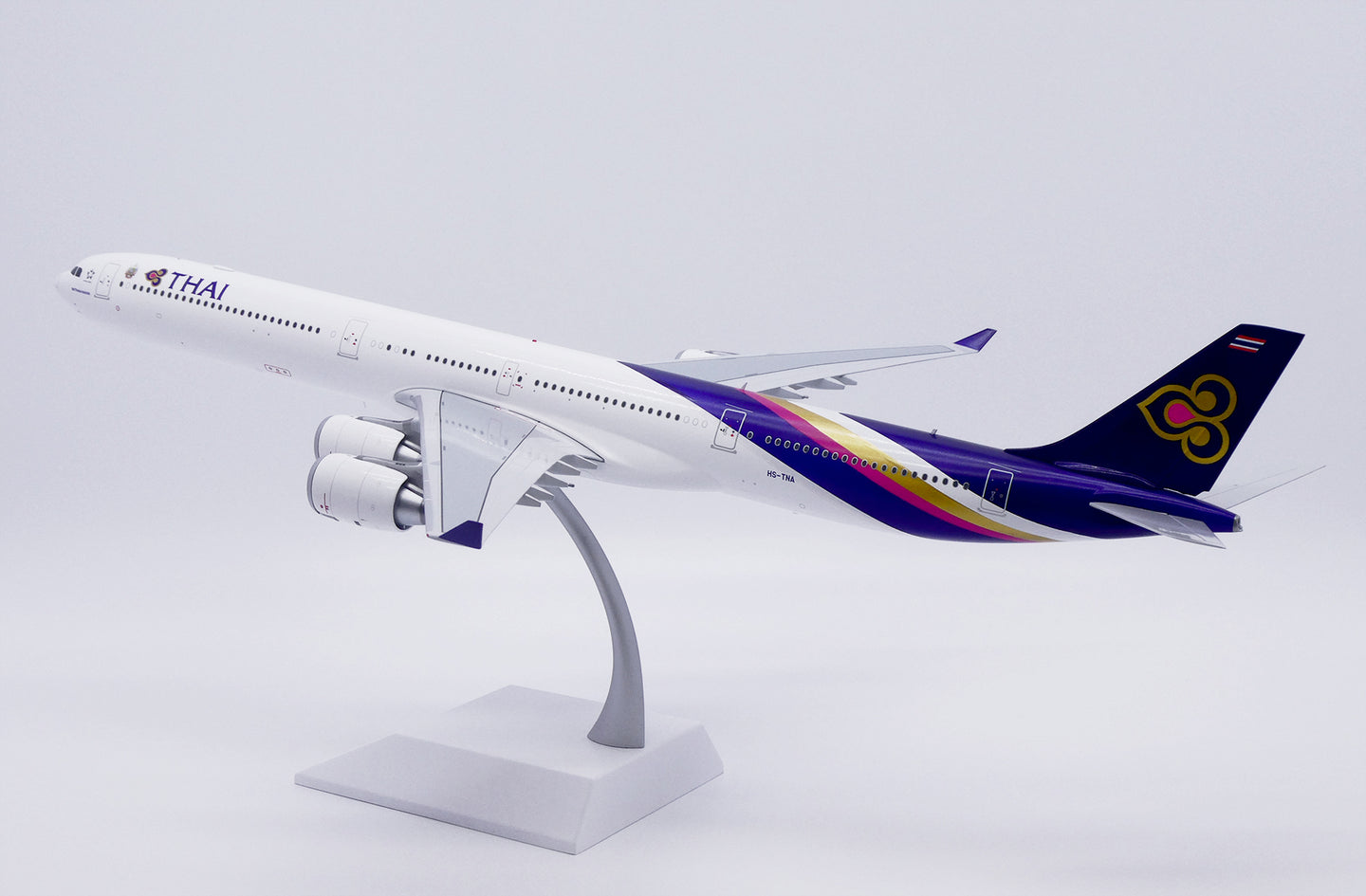 KJ MODELS A340-600 THAI AIRWAYS REG: HS-TNA