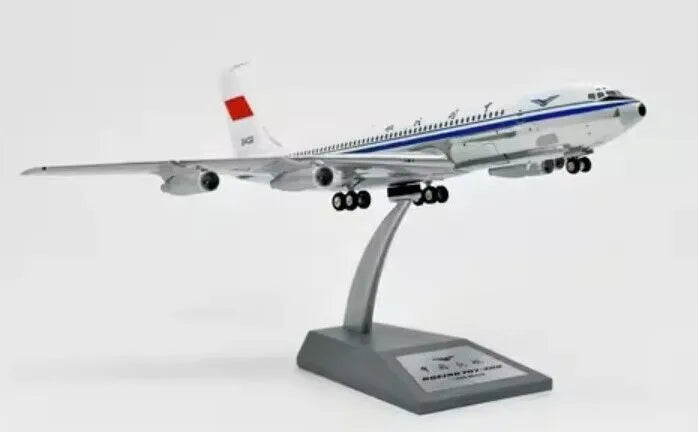 KJ MODELS B707-3J6B CAAC REG: B-2402