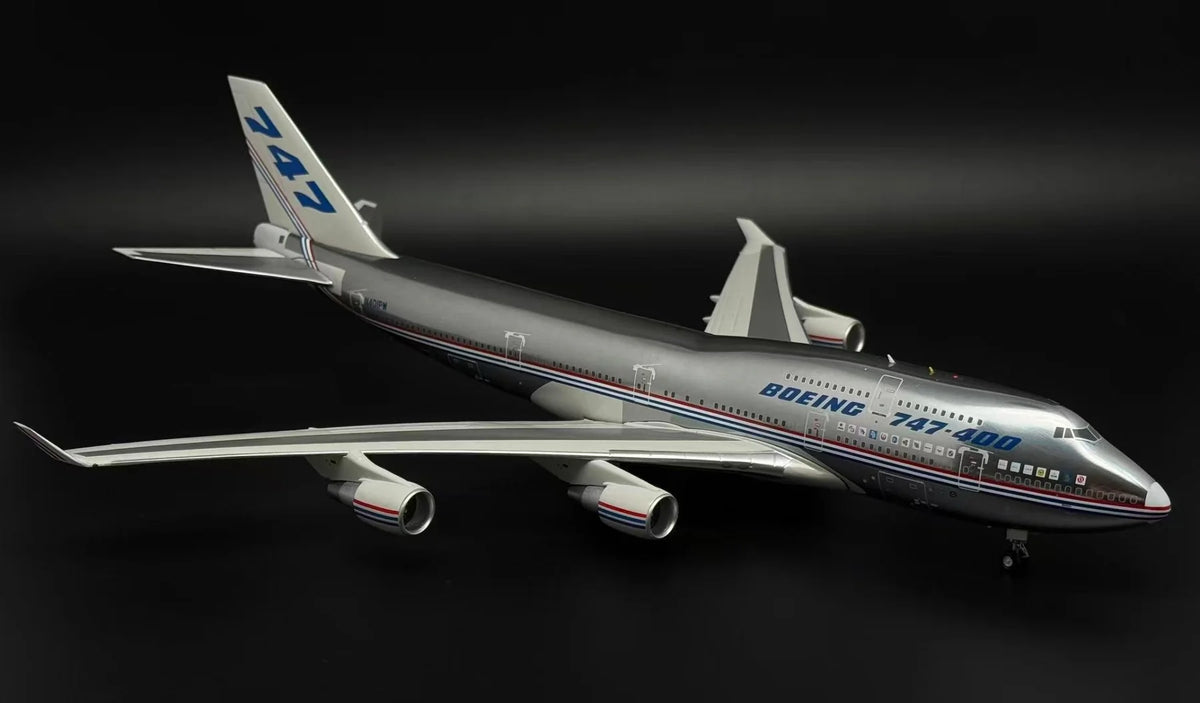 KJ MODELS B747-400 BOEING HOUSE COLOURS (POLISHED) REG: N401PW