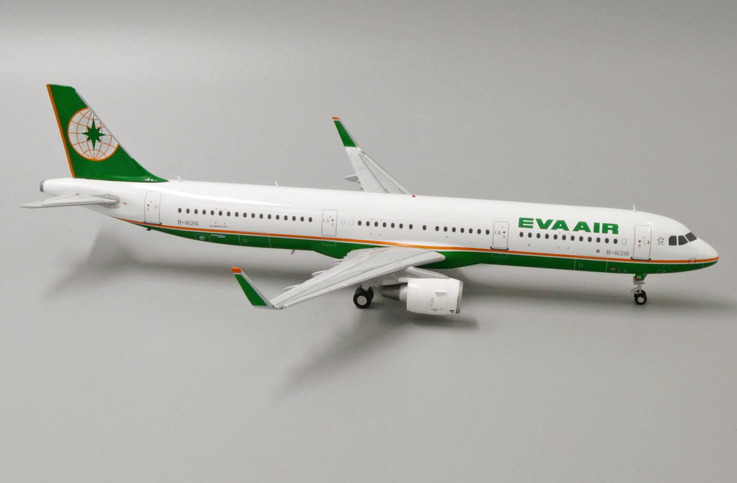 JC WINGS A321 AIR EVA REG: B-16216