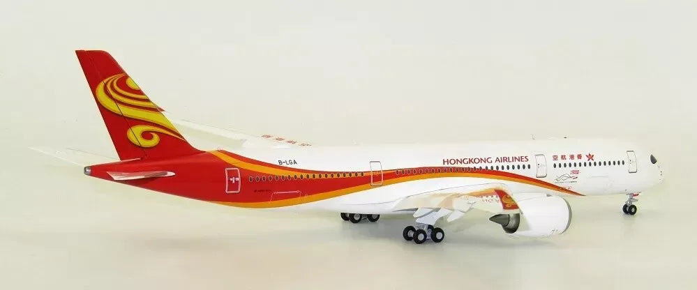 JCWINGS HONGKONG AIRLINES A350-941 FLAP DOWN REG: B-LGA