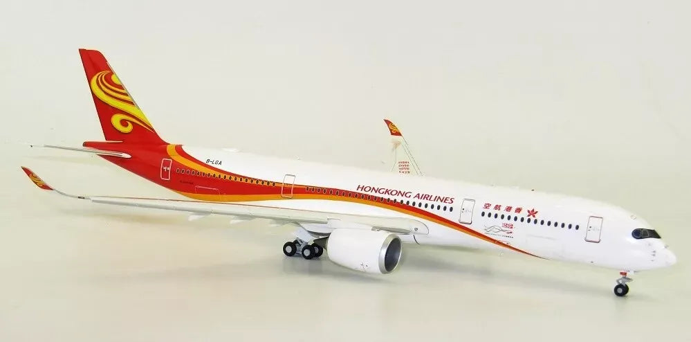 JCWINGS HONGKONG AIRLINES A350-941 FLAP DOWN REG: B-LGA