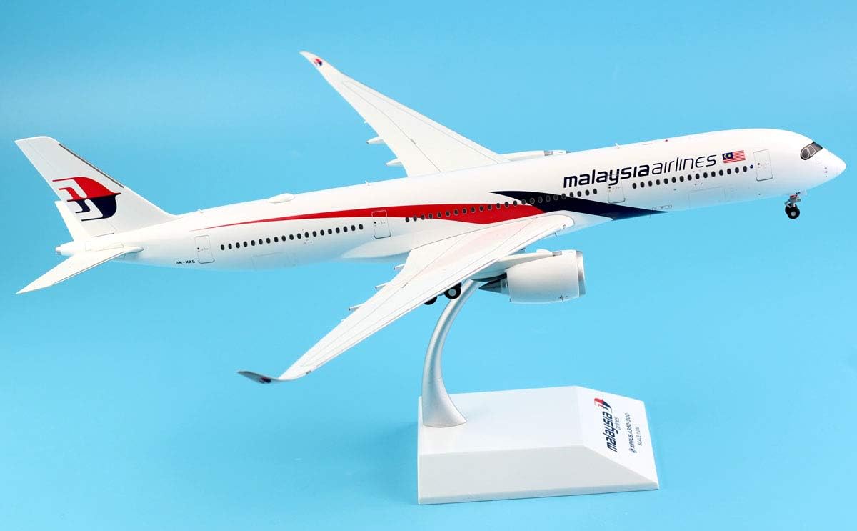 JCWINGS MALAYSIA AIRLINES A350-900 REG: 9M-MAB