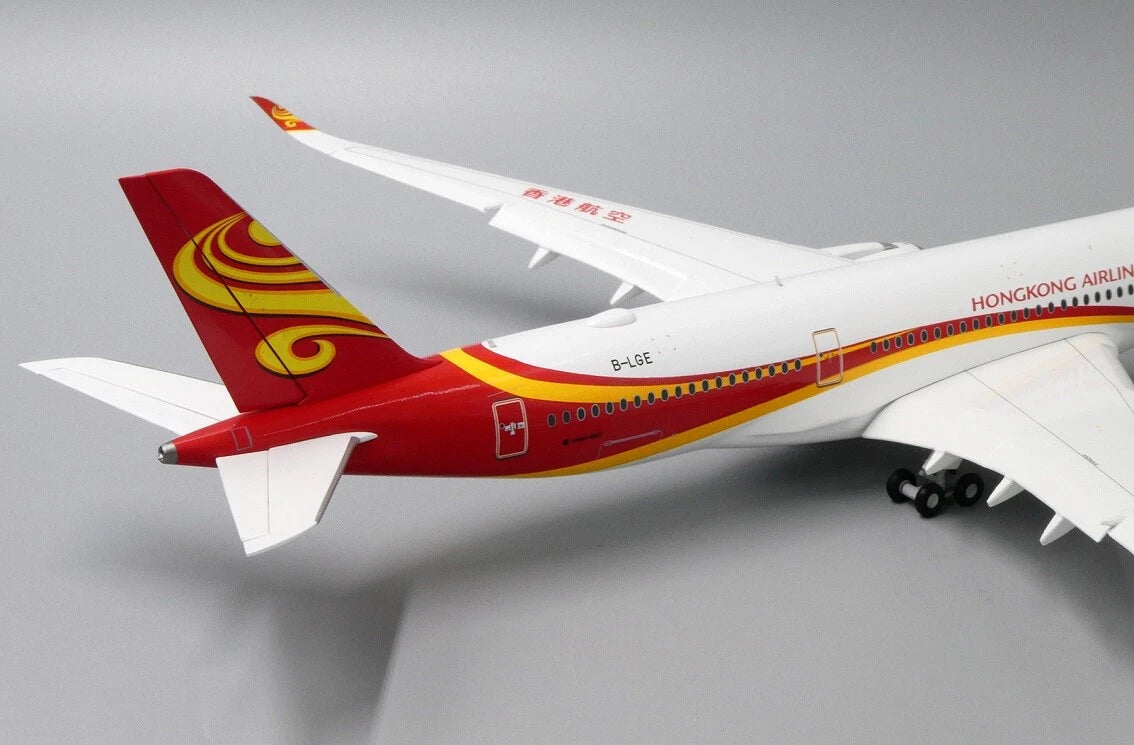 JCWINGS HONG KONG AIRLINES A350 FLAP DOWN REG: B-LGE
