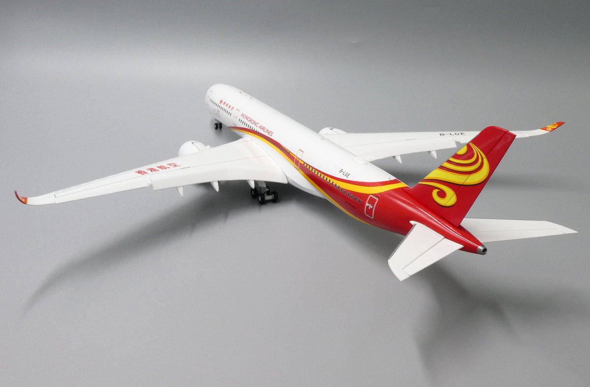JC WINGS A350 HONG KONG AIRLINES (FLAPS DOWN) REG: B-LGE
