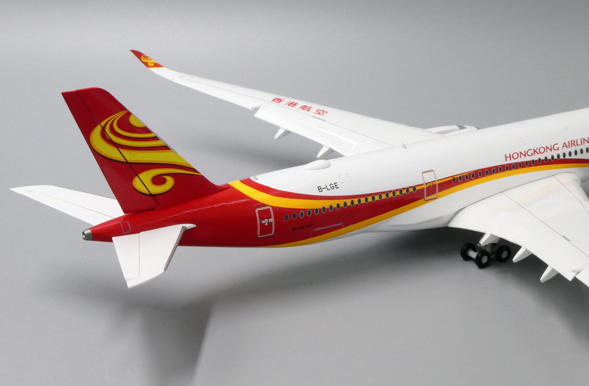 JC WINGS A350 HONG KONG AIRLINES (FLAPS DOWN) REG: B-LGE