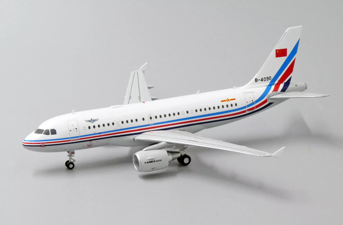 JCWINGS AIRBUS A319 CHINA AIR FORCE REG: B-4090
