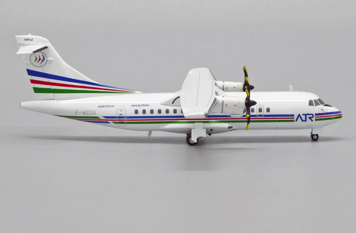 JC WINGS ATR42-300 HOUSE COLOUR REG: F-WEGA