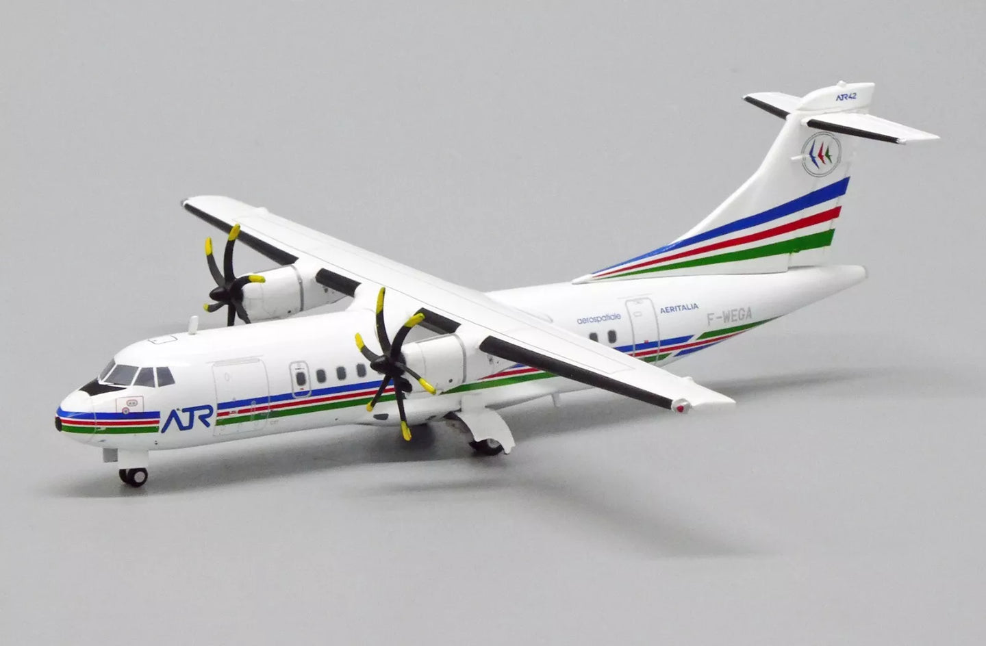 JC WINGS ATR42-300 HOUSE COLOUR REG: F-WEGA
