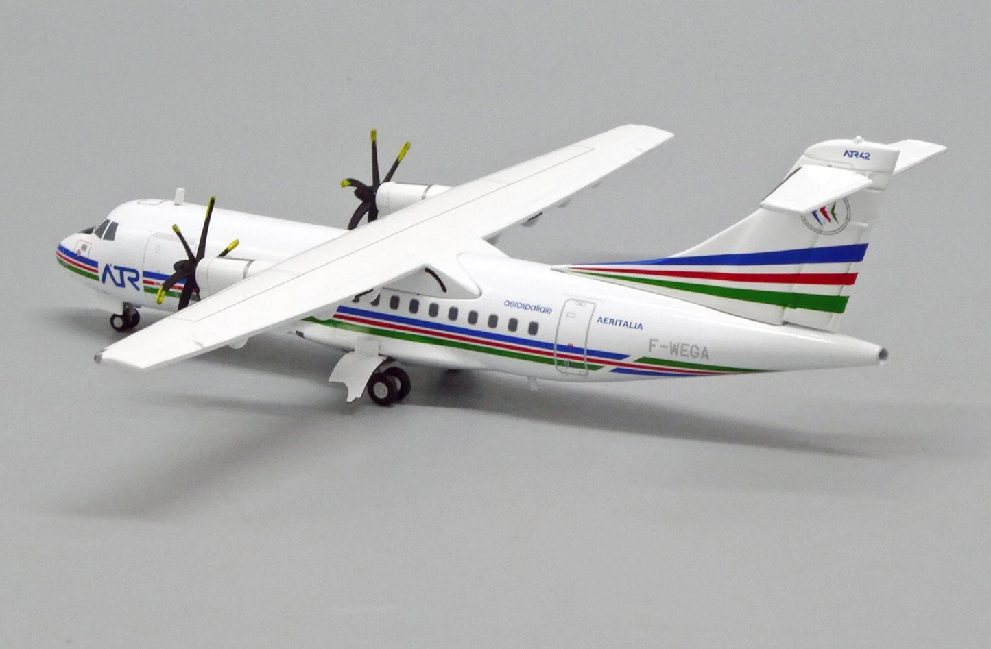 JC WINGS ATR42-300 HOUSE COLOUR REG: F-WEGA