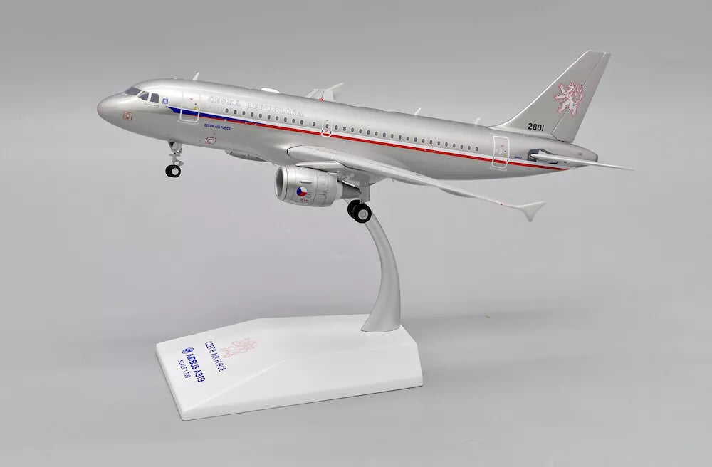 JCWINGS AIRBUS A319(CJ) CZECH REPUBLIC AIR FORCE REG: 2801