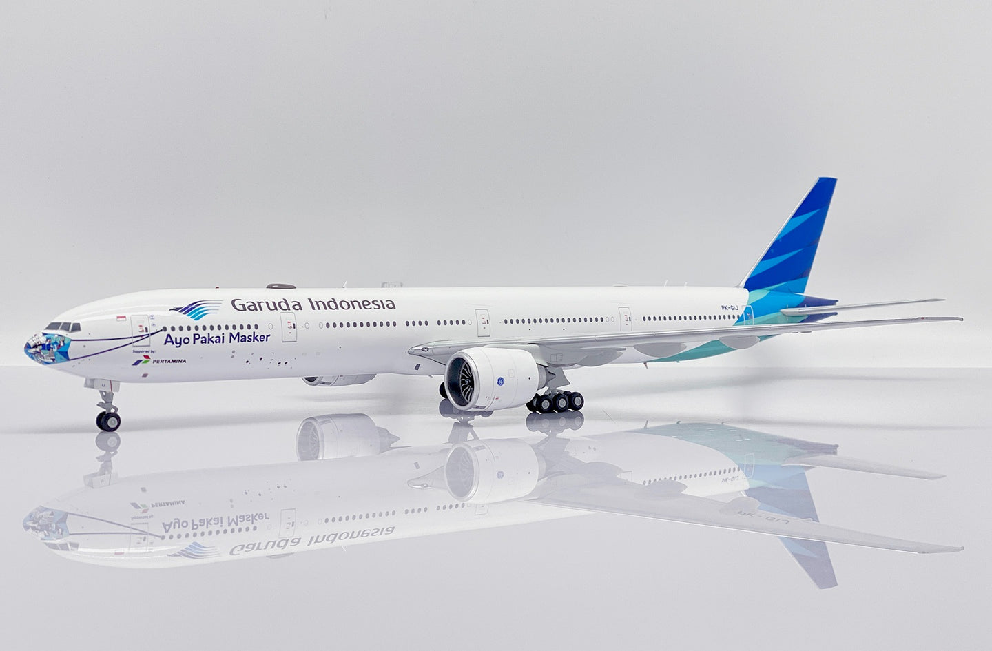 JC WINGS B777 GARUDA INDONESIA REG: PK-GIJ