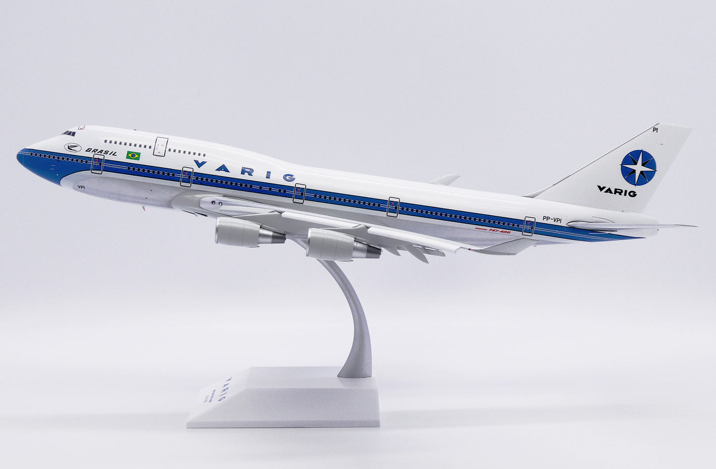 JC WINGS B747-400 VARIG (FLAPS DOWN/POLISHED) REG: PP-VPI