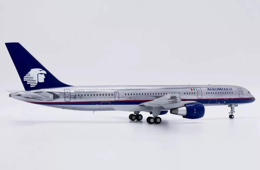 JC WINGS B757-200 AEROMEXICO (POLISHED) REG: N490AM