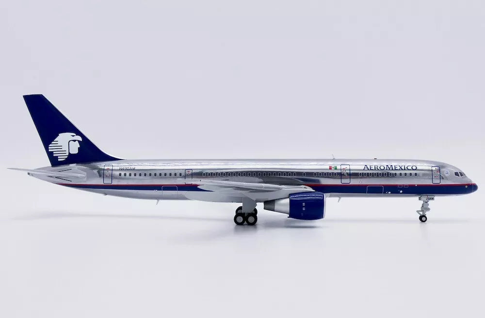 JC WINGS B757-200 AEROMEXICO (POLISHED) REG: N490AM