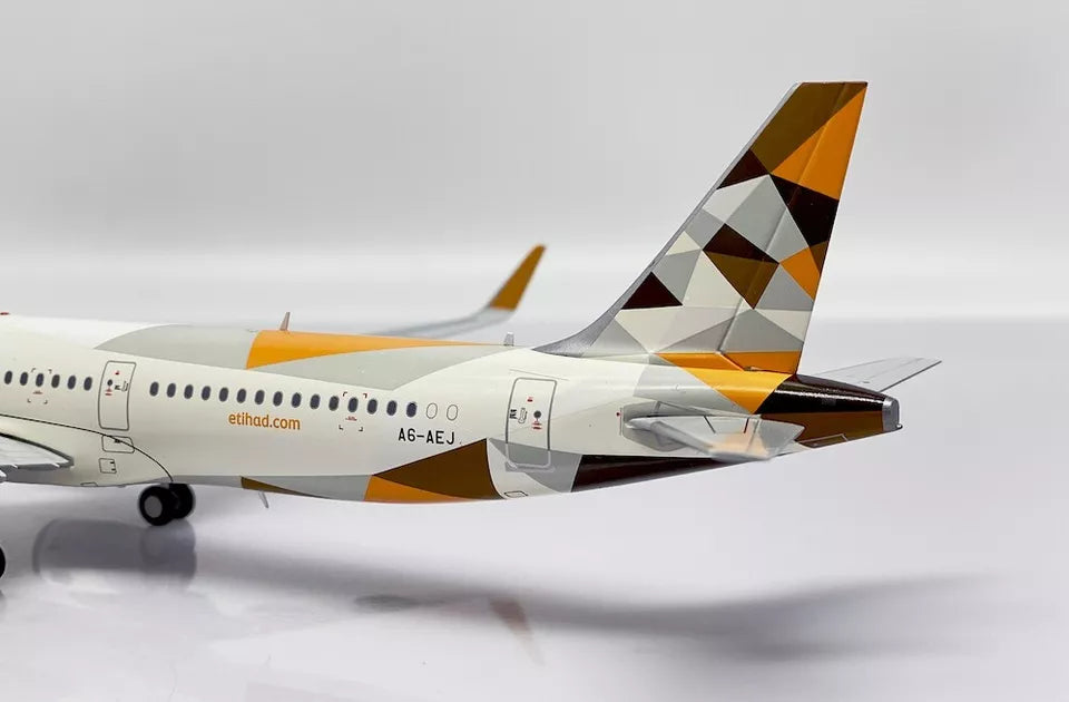 JC WINGS A321 ETIHAD AIRWAYS REG: A6-AEJ