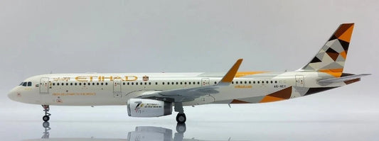 JC WINGS A321 ETIHAD AIRWAYS REG: A6-AEE