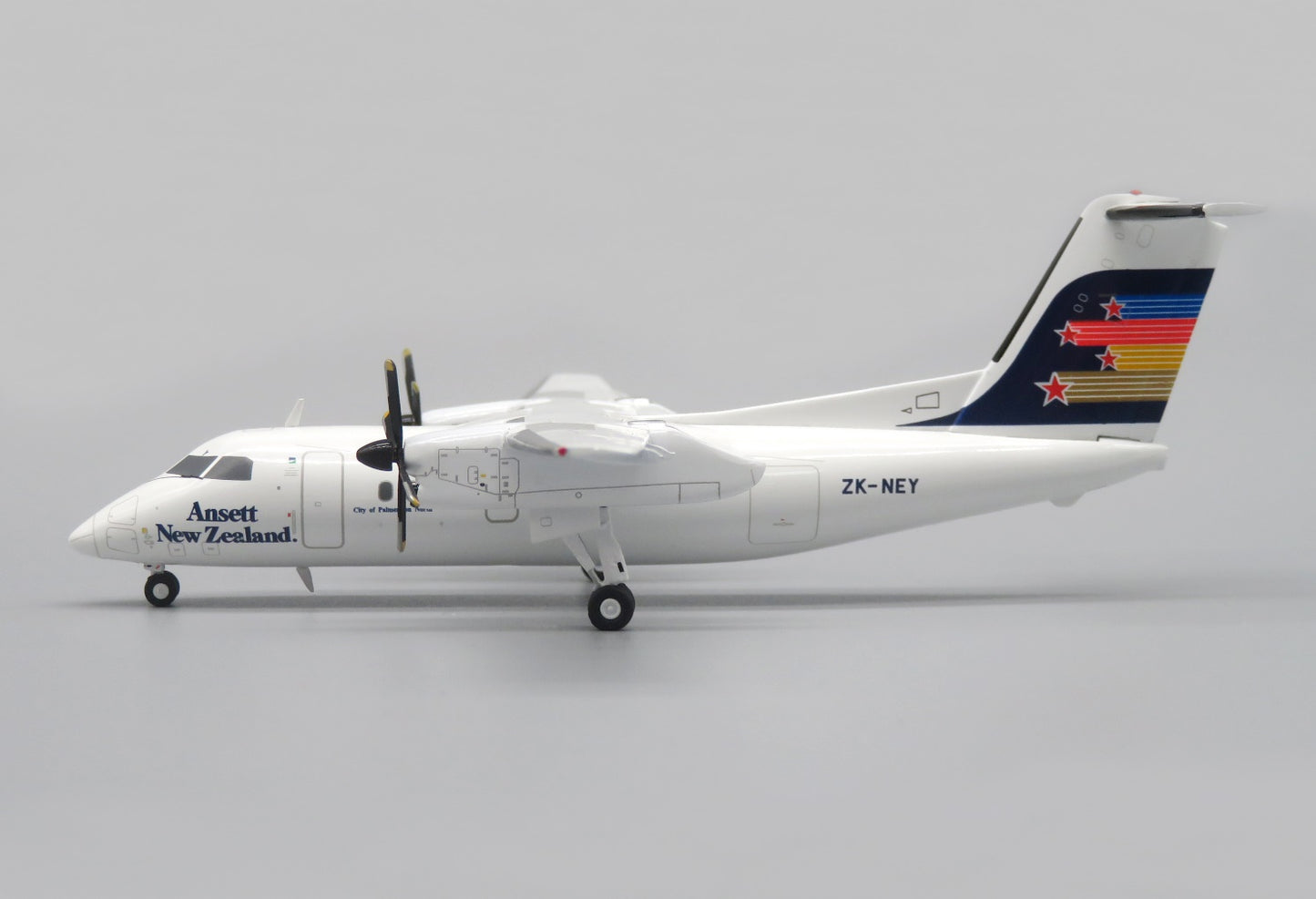 JC WINGS DASH8-Q100 ANSETT NEW ZEALAND REG: ZK-NEY